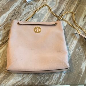 Beautiful Tory Burch purse!